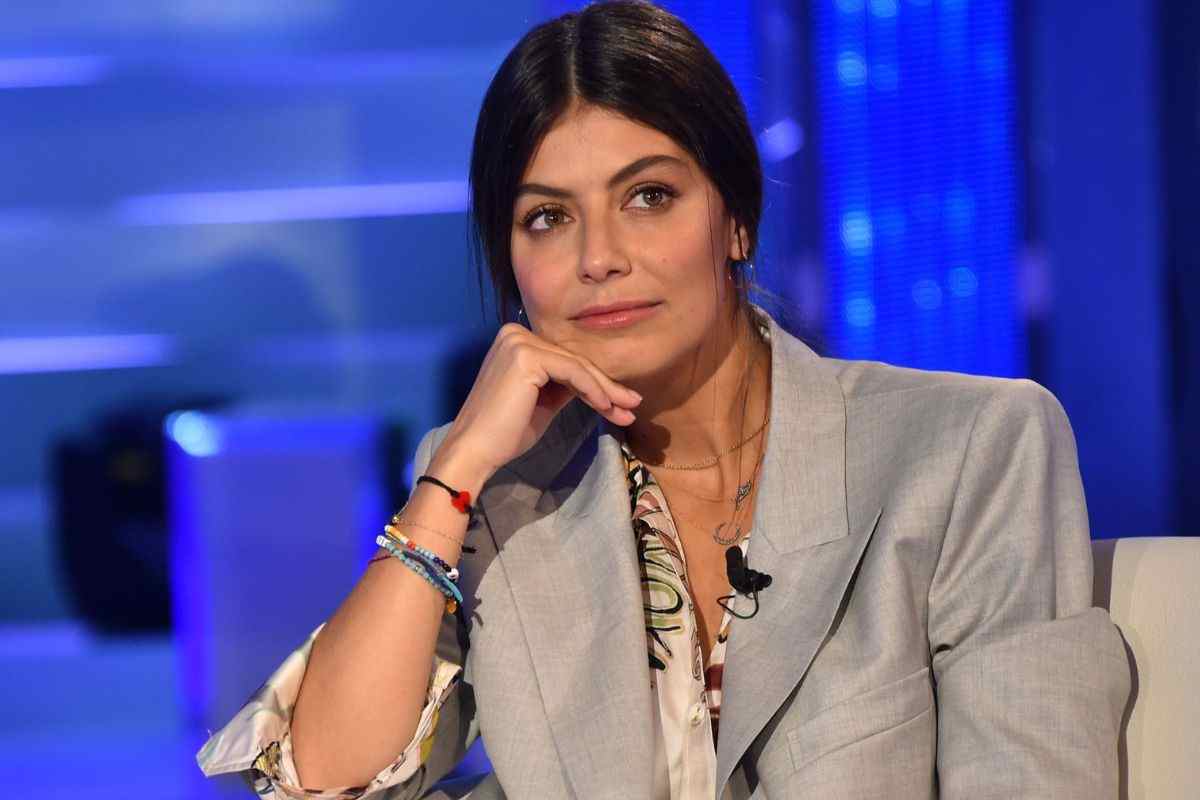 attrice mom vuole fare Sanremo